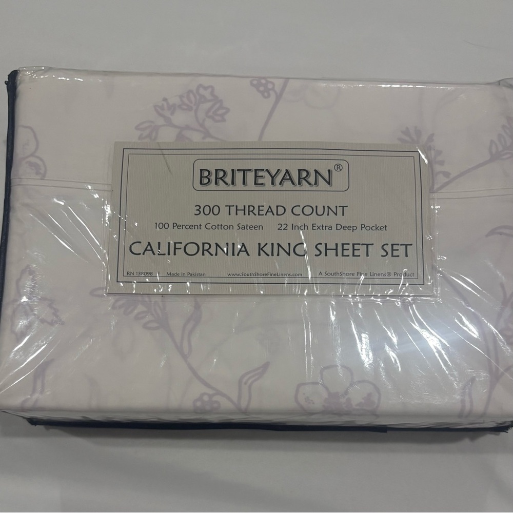 California King Sheet Set - White and Purple‎